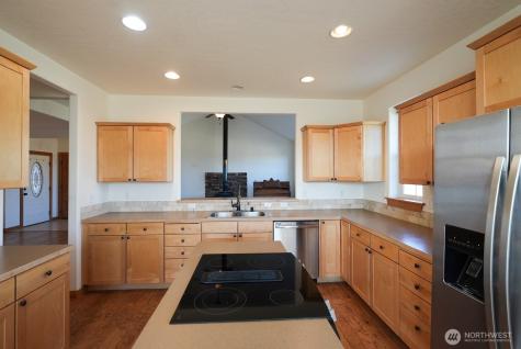 239 Patit Road Dayton WA 99328
