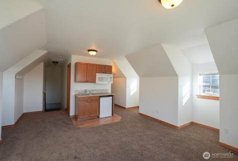 239 Patit Road Dayton WA 99328