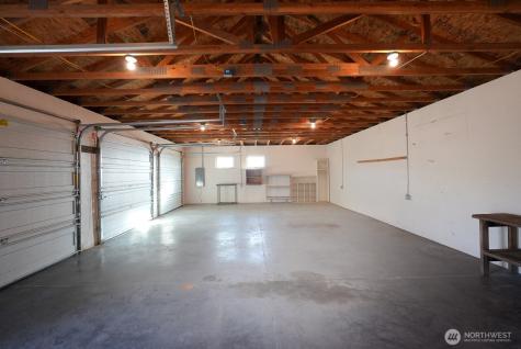 239 Patit Road Dayton WA 99328