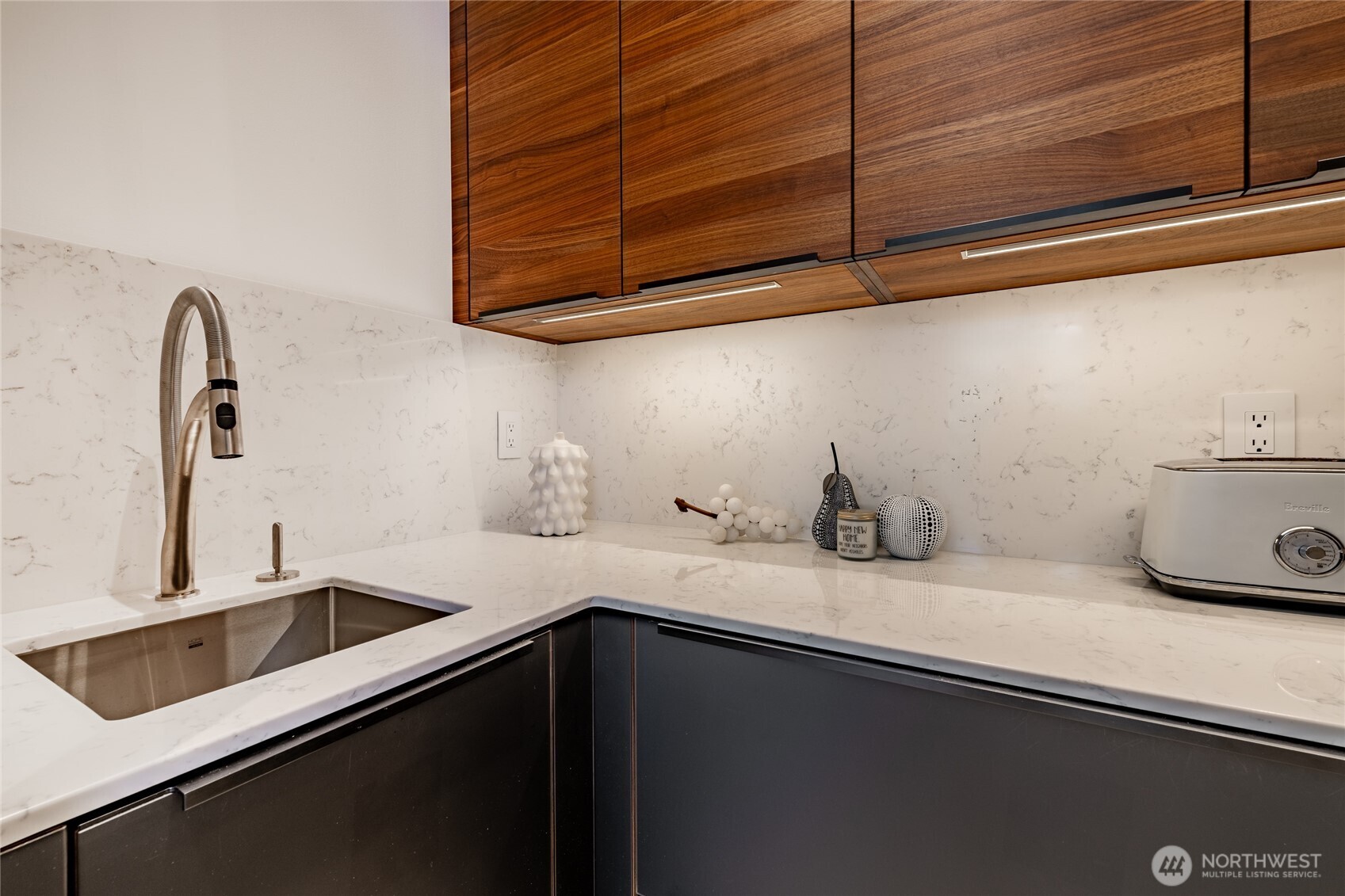 5684 Lux Lane Blaine WA 98230