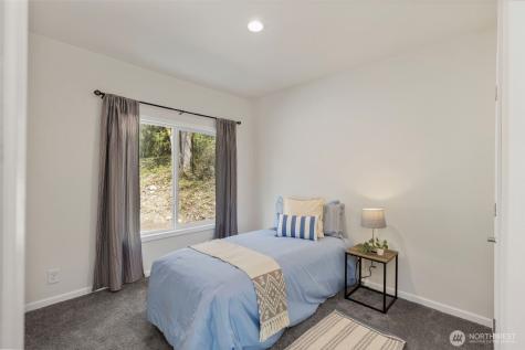 31571 Night Owl Avenue NE Kingston WA 98346