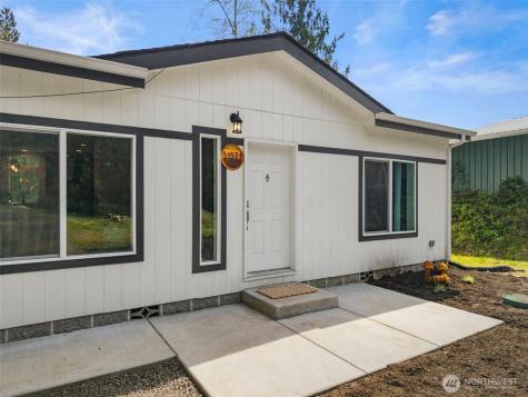 31571 Night Owl Avenue NE Kingston WA 98346