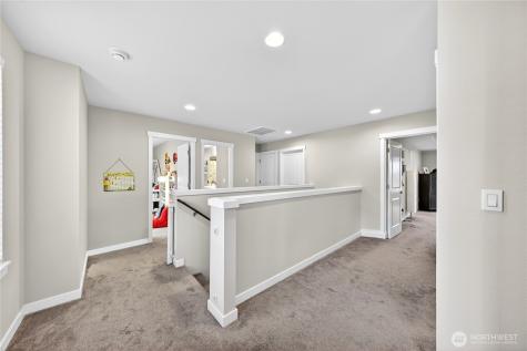 2210 SW Putnam Drive Oak Harbor WA 98277