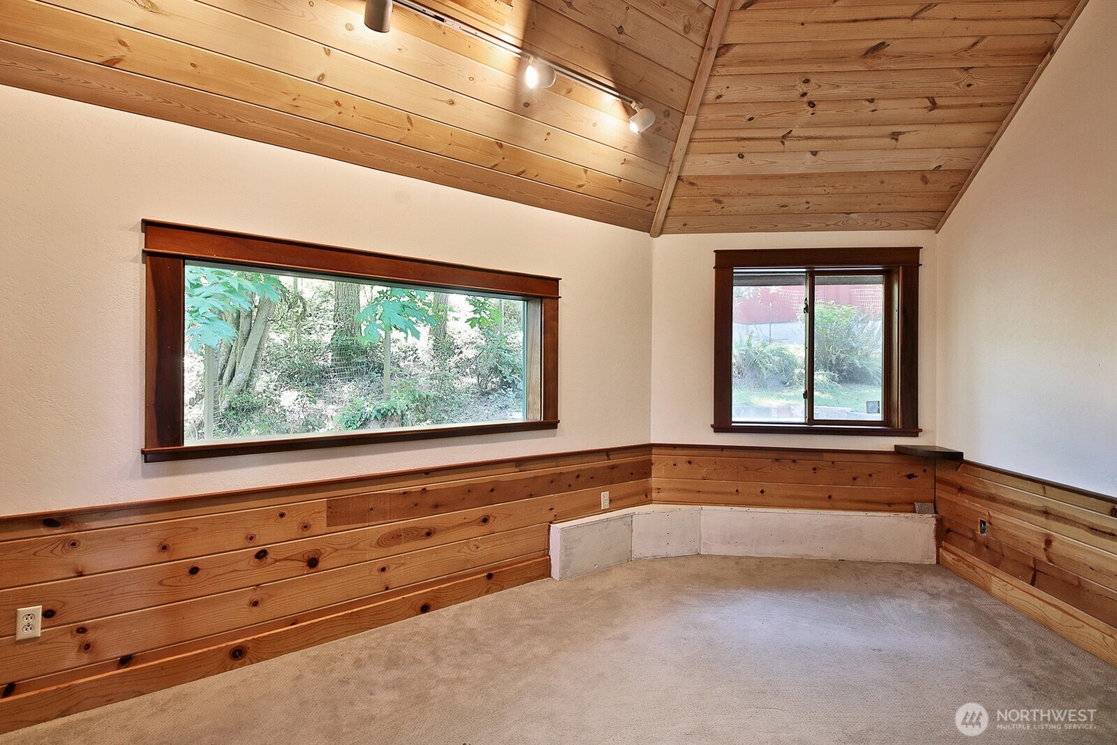 655 Race Road Coupeville WA 98239