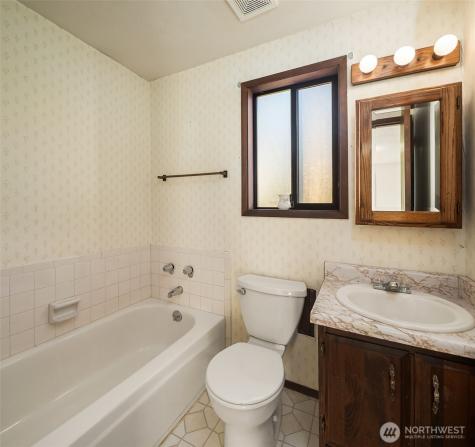 1156 S West Camano Drive Camano Island WA 98282