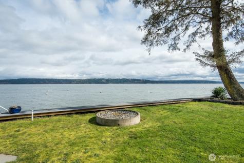3187 Shoreline Drive Camano Island WA 98282
