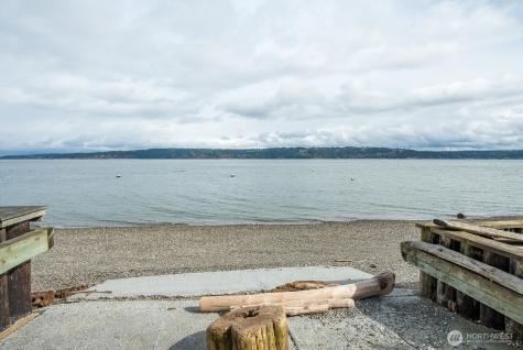 3187 Shoreline Drive Camano Island WA 98282