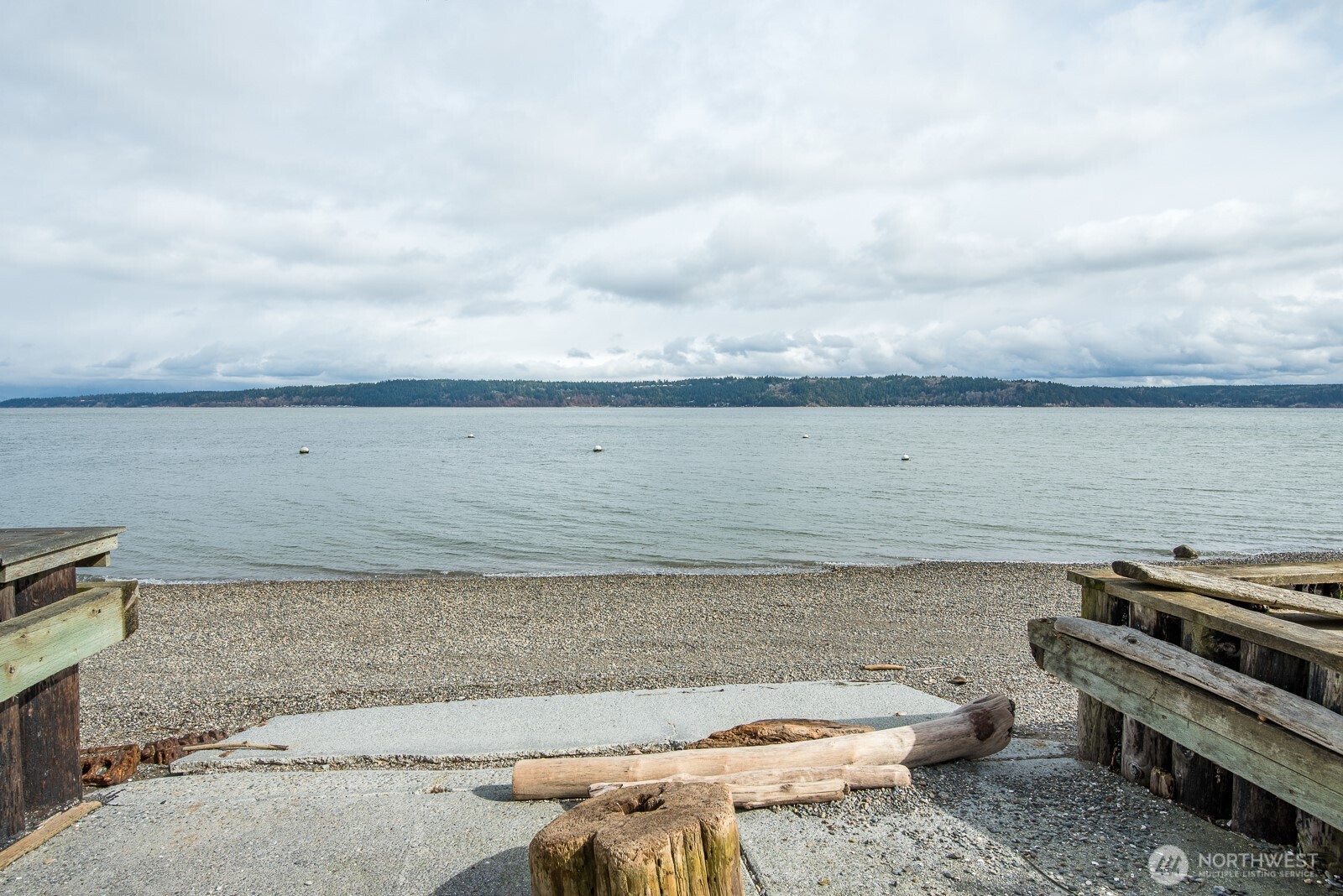 3187 Shoreline Drive Camano Island WA 98282