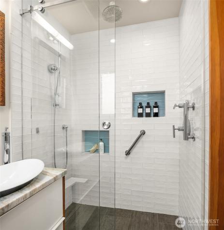 7105 190th Street SW Lynnwood WA 98036