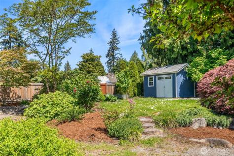 7105 190th Street SW Lynnwood WA 98036