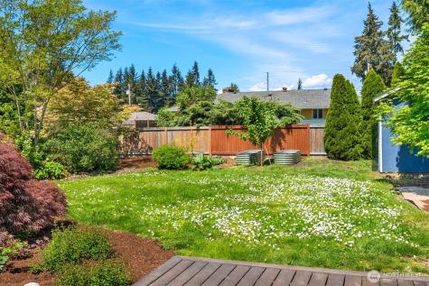 7105 190th Street SW Lynnwood WA 98036