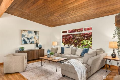 7105 190th Street SW Lynnwood WA 98036