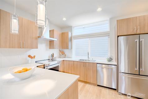 4853 S Findlay Street Seattle WA 98118