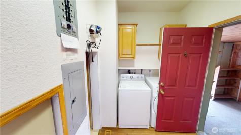 759 Park Avenue NE Ocean Shores WA 98569