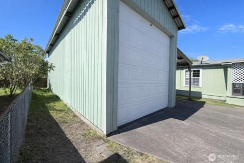 759 Park Avenue NE Ocean Shores WA 98569