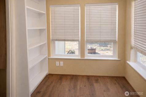 759 Park Avenue NE Ocean Shores WA 98569