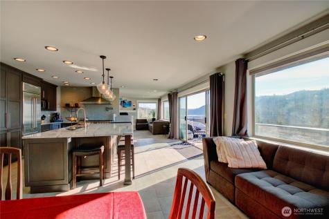 18064 Mariposa Lane Mount Vernon WA 98274