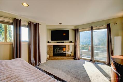 18064 Mariposa Lane Mount Vernon WA 98274