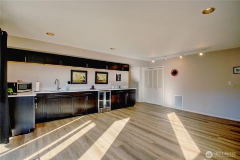 18064 Mariposa Lane Mount Vernon WA 98274