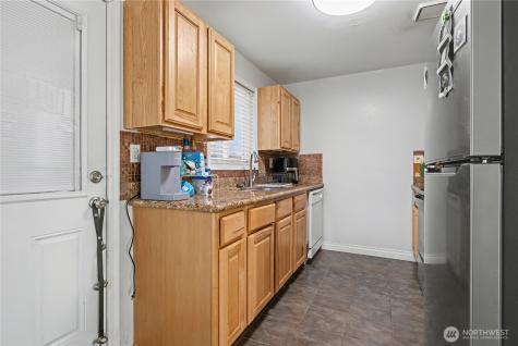 160 G Street NE Ephrata WA 98823