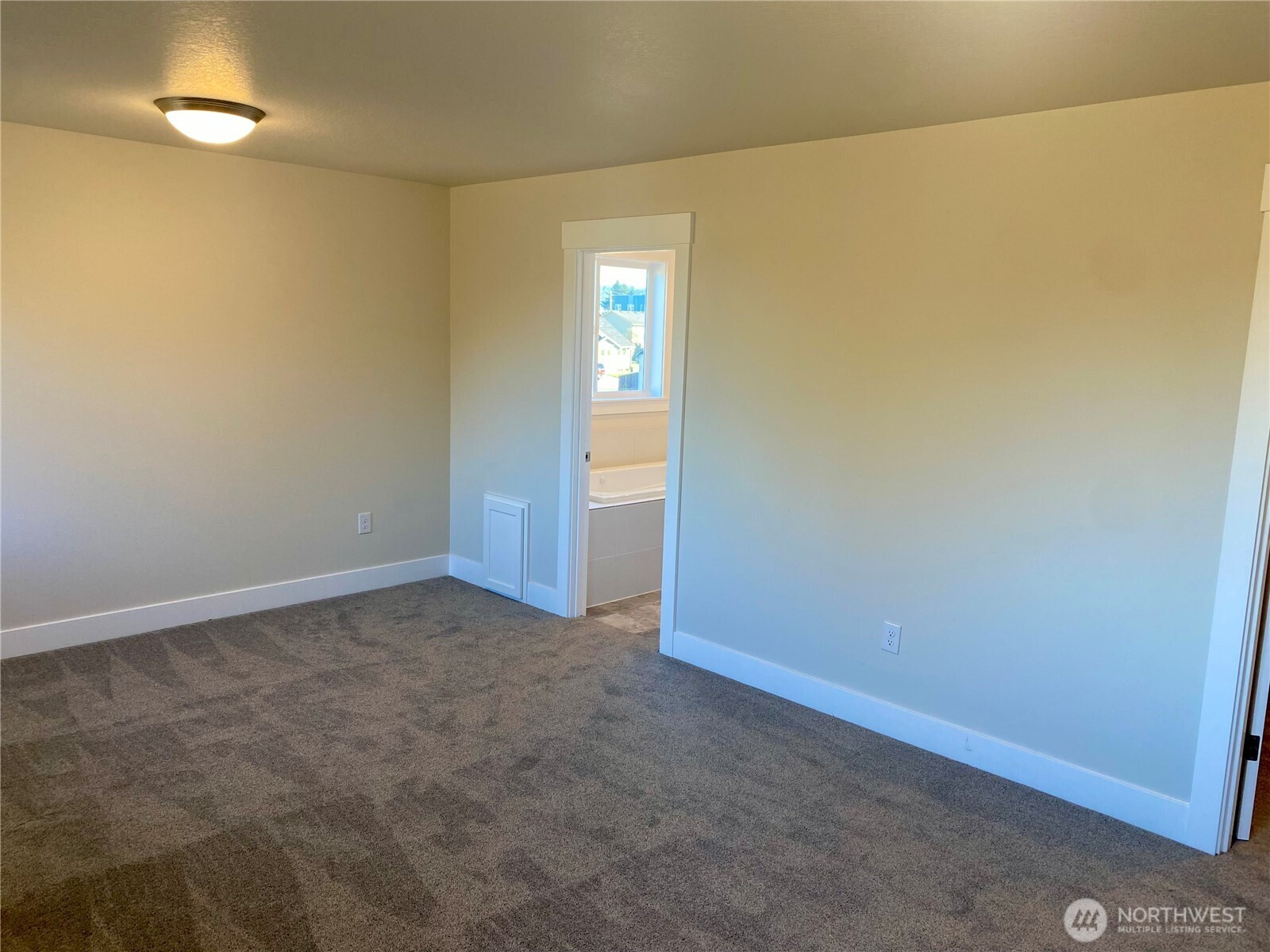536 Rainbow Way Kelso WA 98626