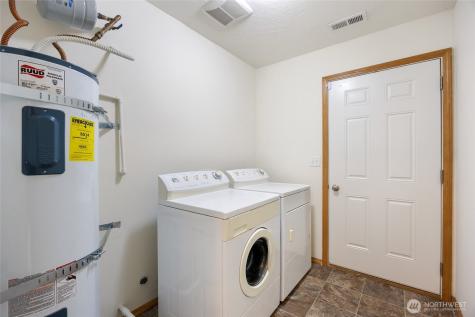 519 N Paxson Drive Moses Lake WA 98837