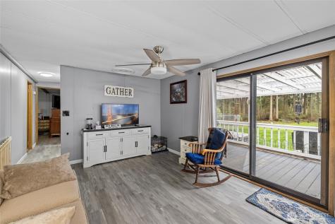 4565 Woodland Circle Oak Harbor WA 98277