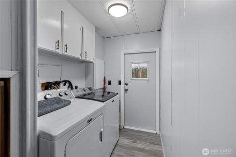 4565 Woodland Circle Oak Harbor WA 98277