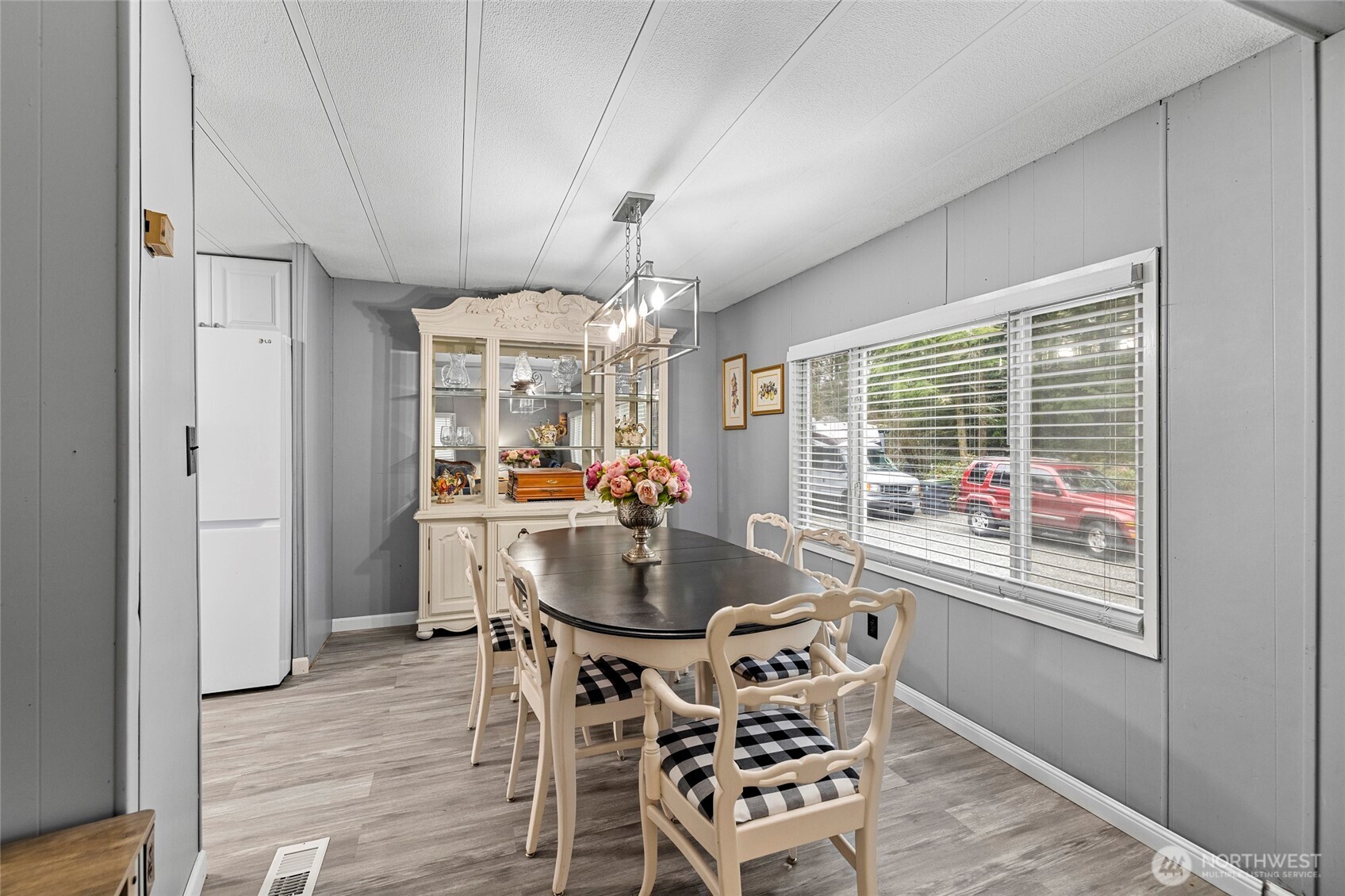 4565 Woodland Circle Oak Harbor WA 98277
