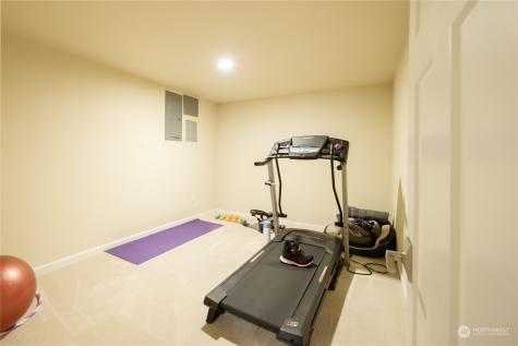 5630 Commercial Avenue Everett WA 98203