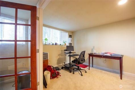 5630 Commercial Avenue Everett WA 98203