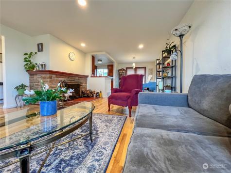 5630 Commercial Avenue Everett WA 98203