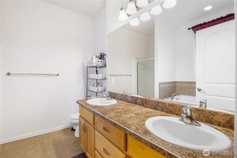 950 S Garden Drive Moses Lake WA 98837