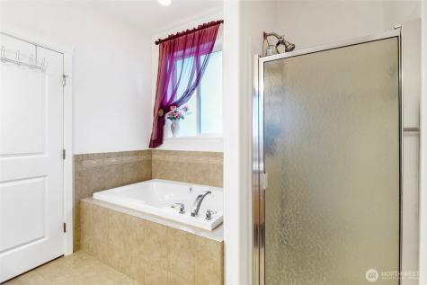 950 S Garden Drive Moses Lake WA 98837