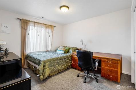 950 S Garden Drive Moses Lake WA 98837