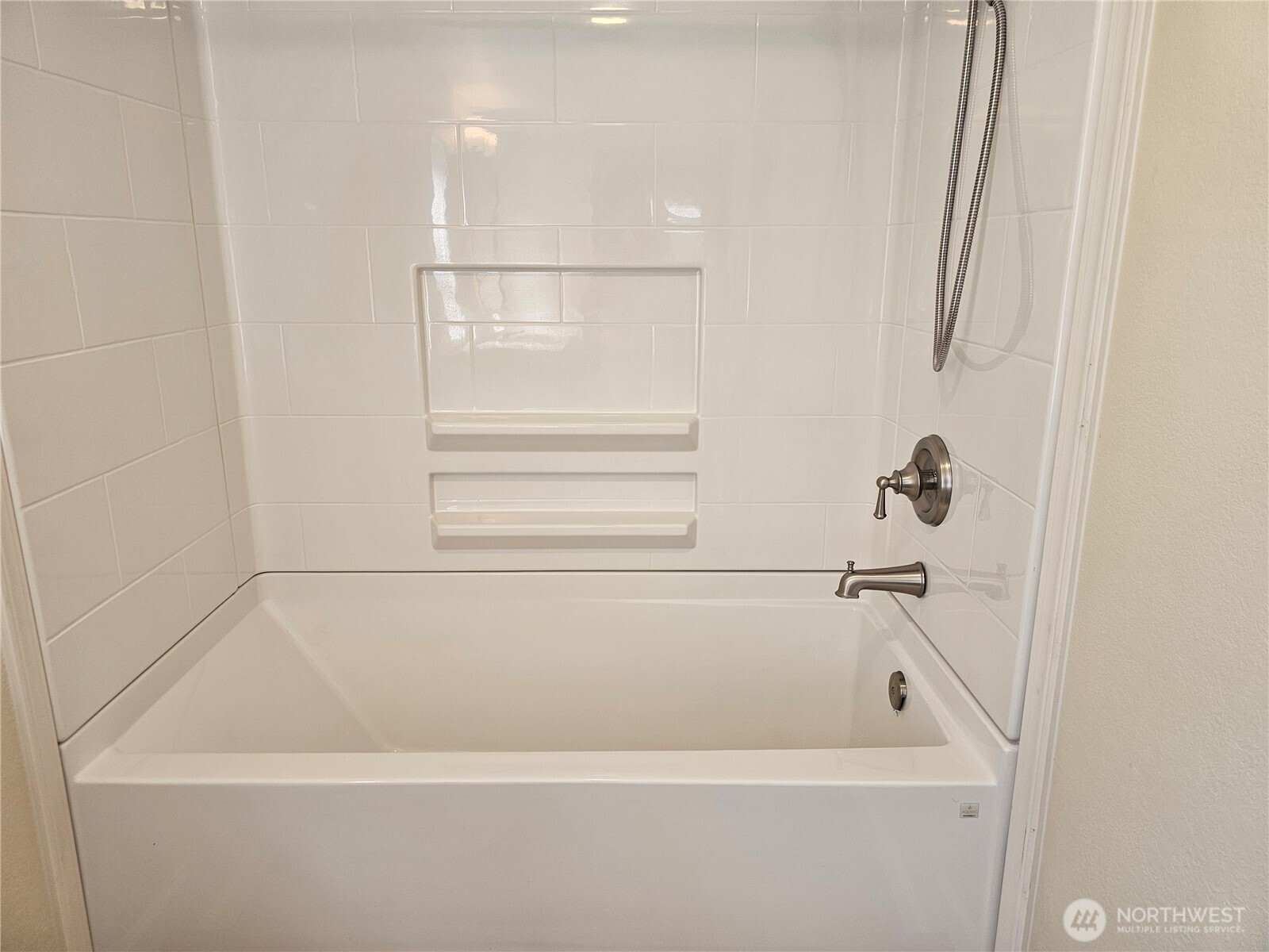 11224 124th Street Court E Puyallup WA 98374