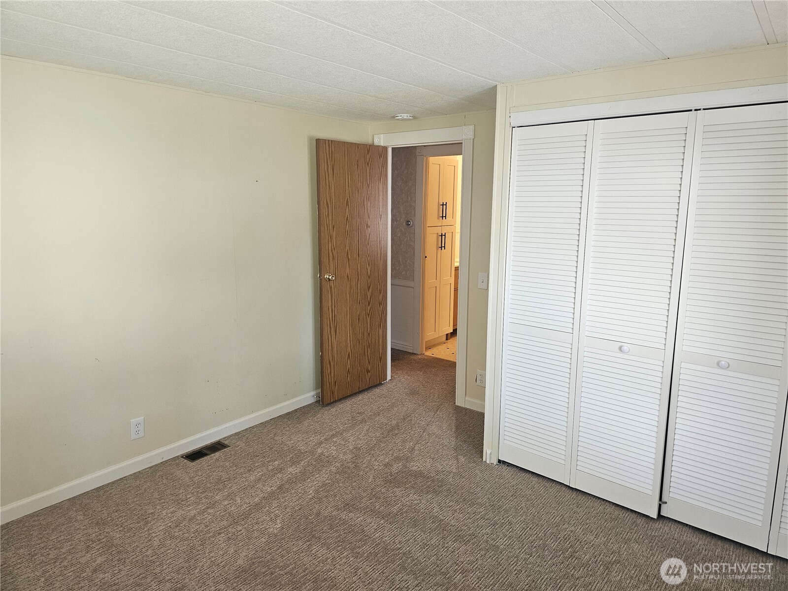 11224 124th Street Court E Puyallup WA 98374
