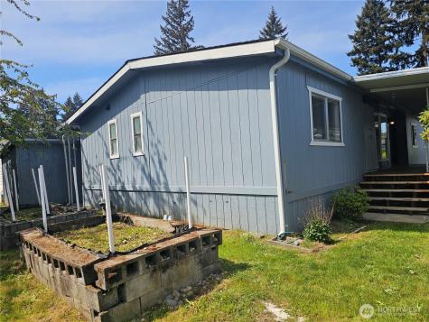 11224 124th Street Ct E Puyallup WA 98374