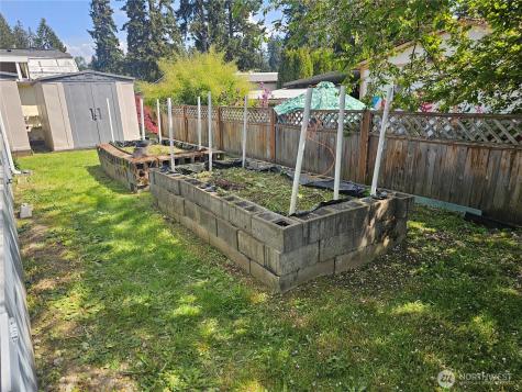 11224 124th Street Ct E Puyallup WA 98374