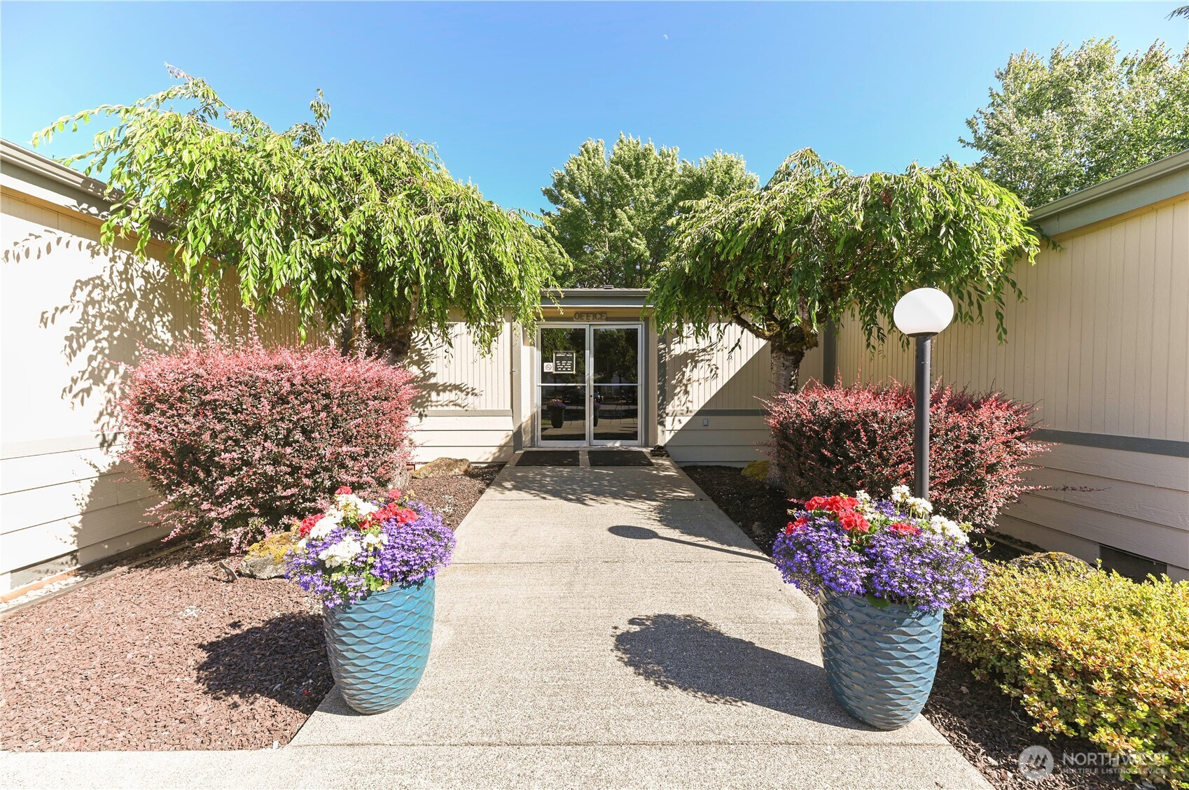 14727 43rd Avenue NE Marysville WA 98271