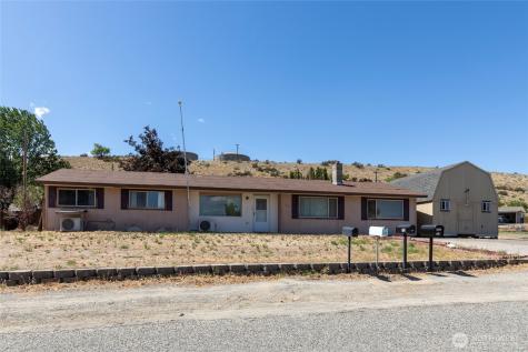 709 Sunrise Drive Omak WA 98841