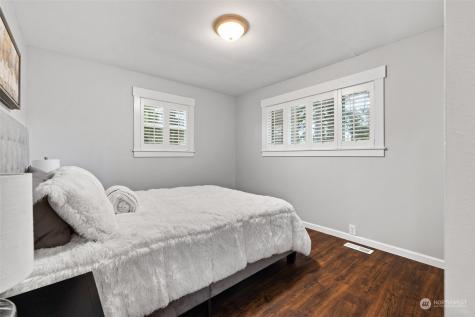 18504 171st Place Ne Woodinville WA 98072