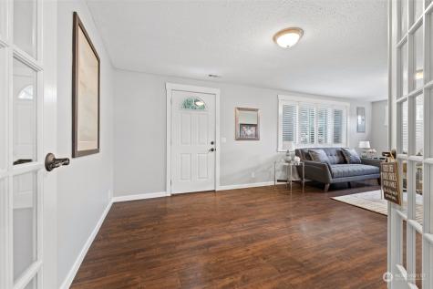 18504 171st Place Ne Woodinville WA 98072