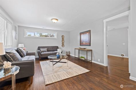 18504 171st Place Ne Woodinville WA 98072