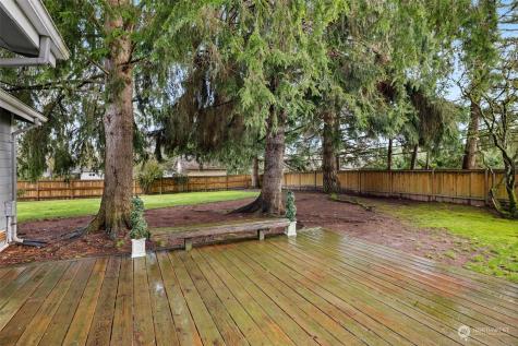 18504 171st Place Ne Woodinville WA 98072