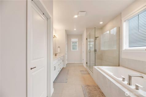 1703 14th Place NE Issaquah WA 98029