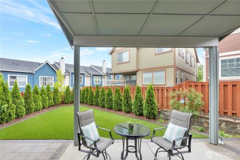 1703 14th Place NE Issaquah WA 98029