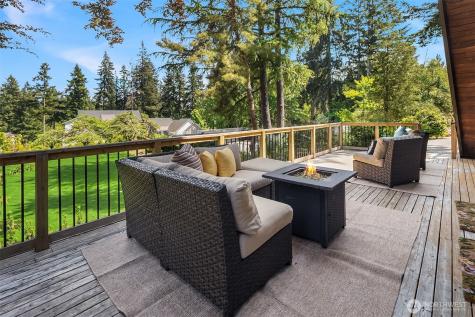 20002 156th Avenue NE Woodinville WA 98072