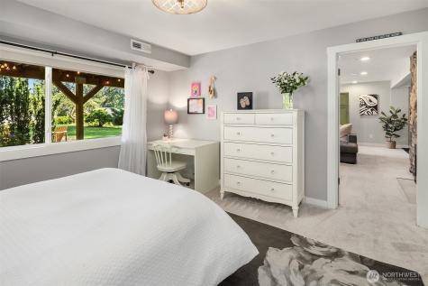20002 156th Avenue NE Woodinville WA 98072