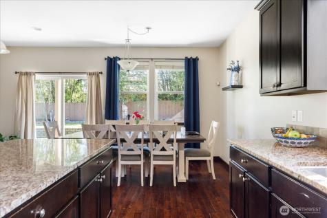 2837 SW Fairway Point Drive Oak Harbor WA 98277